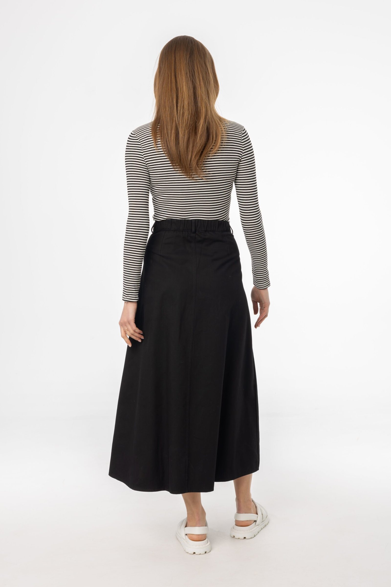 Black Flare Cargo Maxi Skirt - Image 3