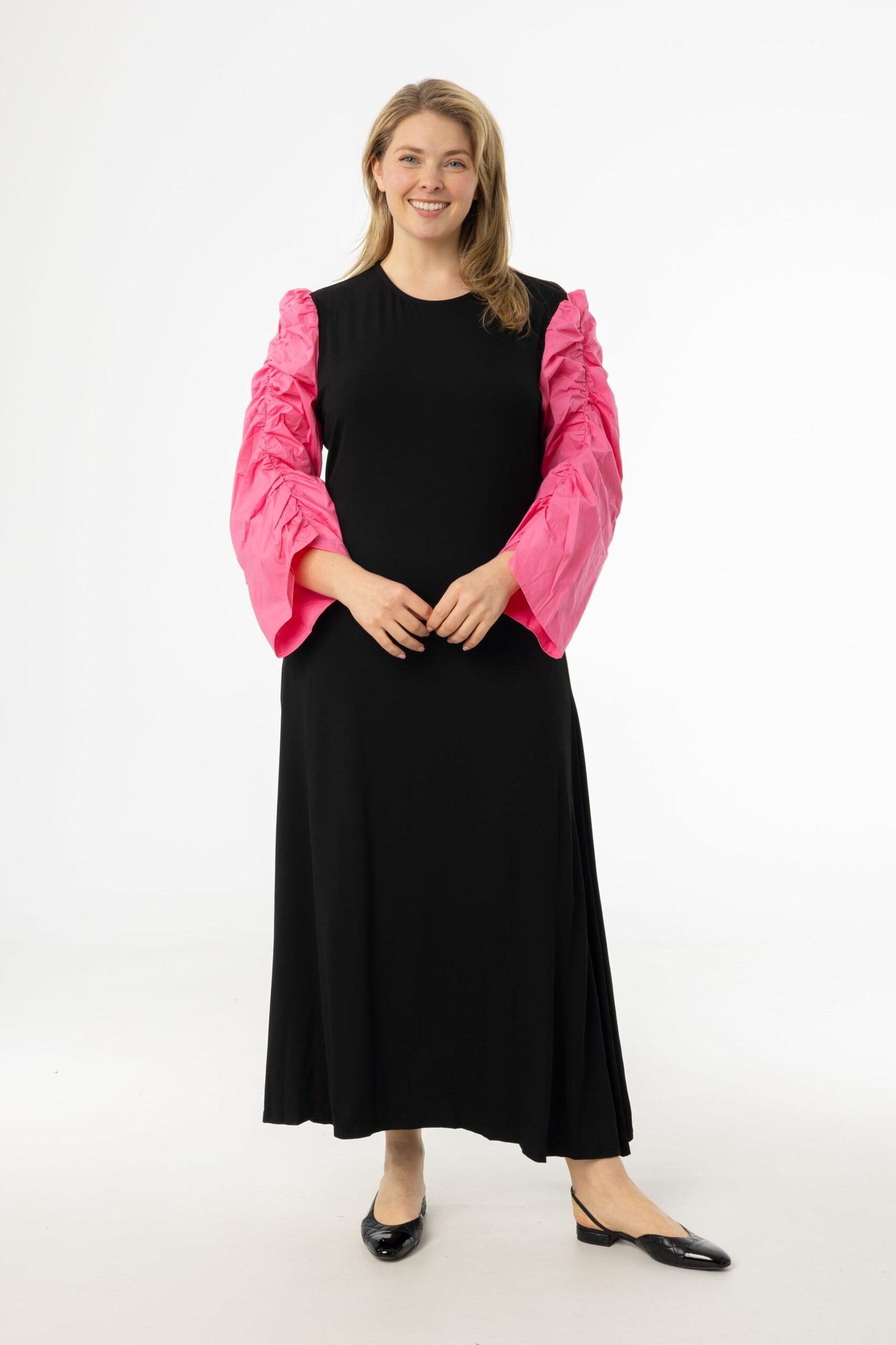 Black and Pink Colorblock Maxi Dress - Image 4